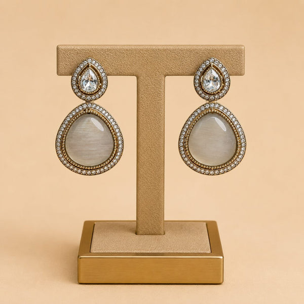 Noor-e-Ivory Set