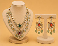 Gulnaar-e Set